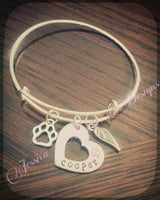 Silver tone Pet loss keepsake bracelet * Personalized with pet's name * Hand Stamped