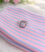 
              Newborn Hospital Hat Keepsake Ring – Custom Memento Jewelry
            