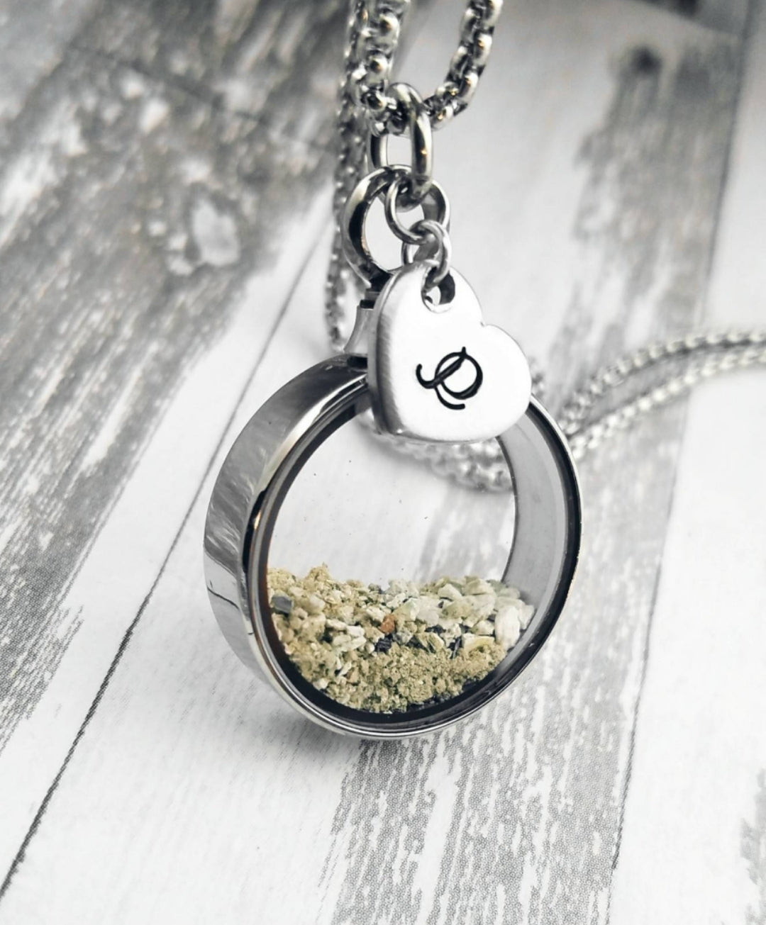 Cremation photo outlet locket