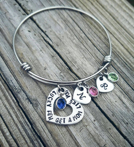 Mother's Bracelet - A Lucky Few Get a Mom Like You - Hearts - *Grandmother's bracelet* Expandable Bangle* Mother's Day * Children's Initials